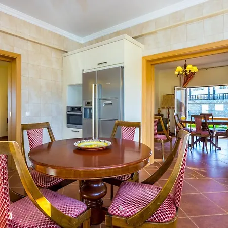 Villa Amarela Boliqueime