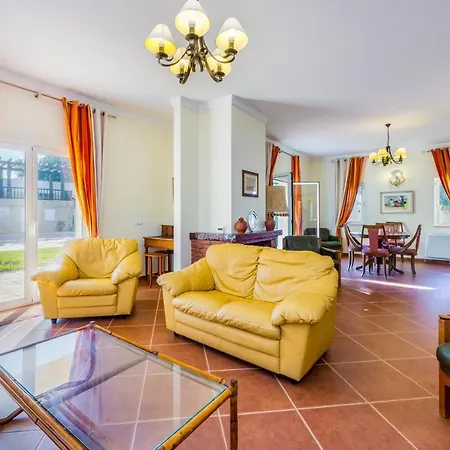 Villa Amarela Boliqueime